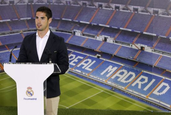 前三次欧冠首发均有进球，埃斯特旺是20岁以下球员第三人（欧冠前三次首发场场建功，埃斯特旺成20岁以下球员第三人）