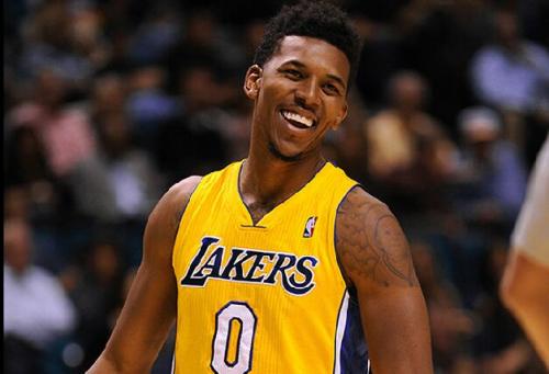 队报评法国队的2025：杜埃最佳新人、姆巴佩MVP（队报盘点法国队2025：杜埃当选最佳新秀，姆巴佩荣膺MVP）