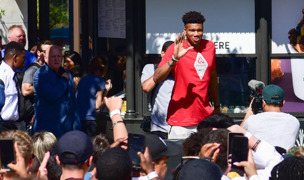 梦回1998，巴西、摩洛哥和苏格兰再次在世界杯同组（1998重演：巴西、摩洛哥与苏格兰再度在世界杯同组）