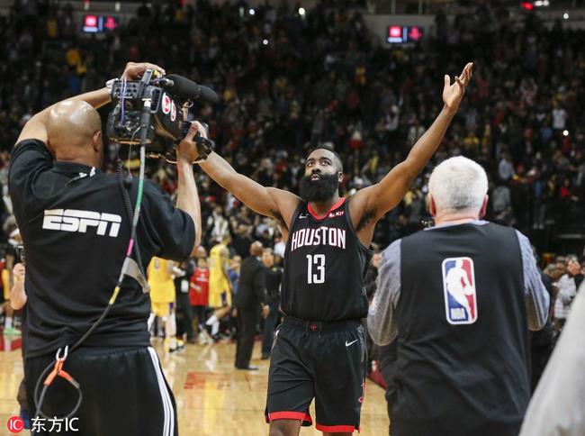 布鲁日边锋福布斯首次入选葡萄牙队，马丁内斯：他很有特点（布鲁日翼锋福布斯首入葡萄牙国家队 马丁内斯赞其特点鲜明）