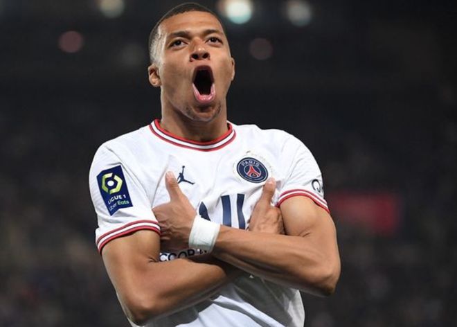 列维谈解雇澳波：热刺必须在所有战线赢球，英超成绩说明一切