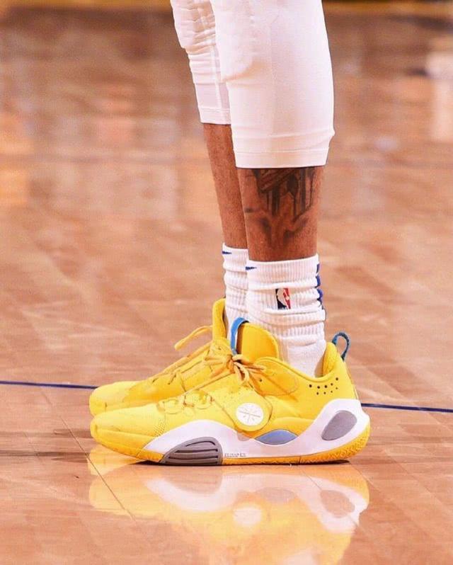 卡拉格：维尔茨本场数据相当亮眼，他的踢法、位置像德布劳内（卡拉格：维尔茨此役数据抢眼，风格与站位颇似德布劳内）