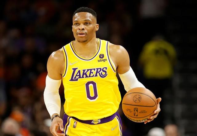 官方：赫塔费门将索里亚战马竞的两连扑当选西甲11月最佳扑救（西甲官宣：赫塔费门将索里亚对阵马竞两连扑，获评11月最佳扑救）