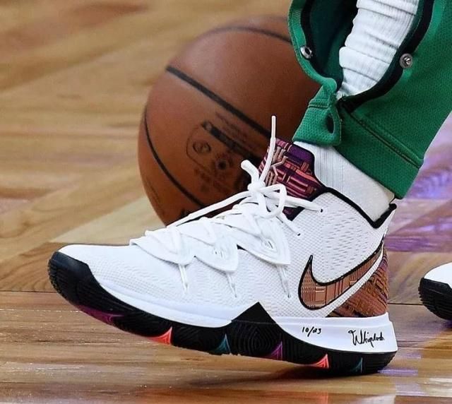 剑南春｜米兰1-0国米，普利希奇制胜，恰20点球被迈尼昂扑出（剑南春｜米兰1-0击败国米，普利希奇绝杀，恰尔汗奥卢点球被迈尼昂扑出）