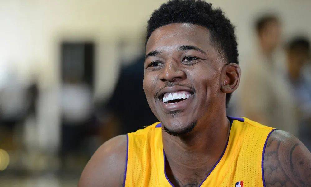 来看CBA杯咯，看到胡明轩了，今晚联手徐杰出战，拿下nbl合肥队应该问题不大！（CBA杯今晚看点：胡明轩联手徐杰出战，拿下NBL合肥队问题不大）