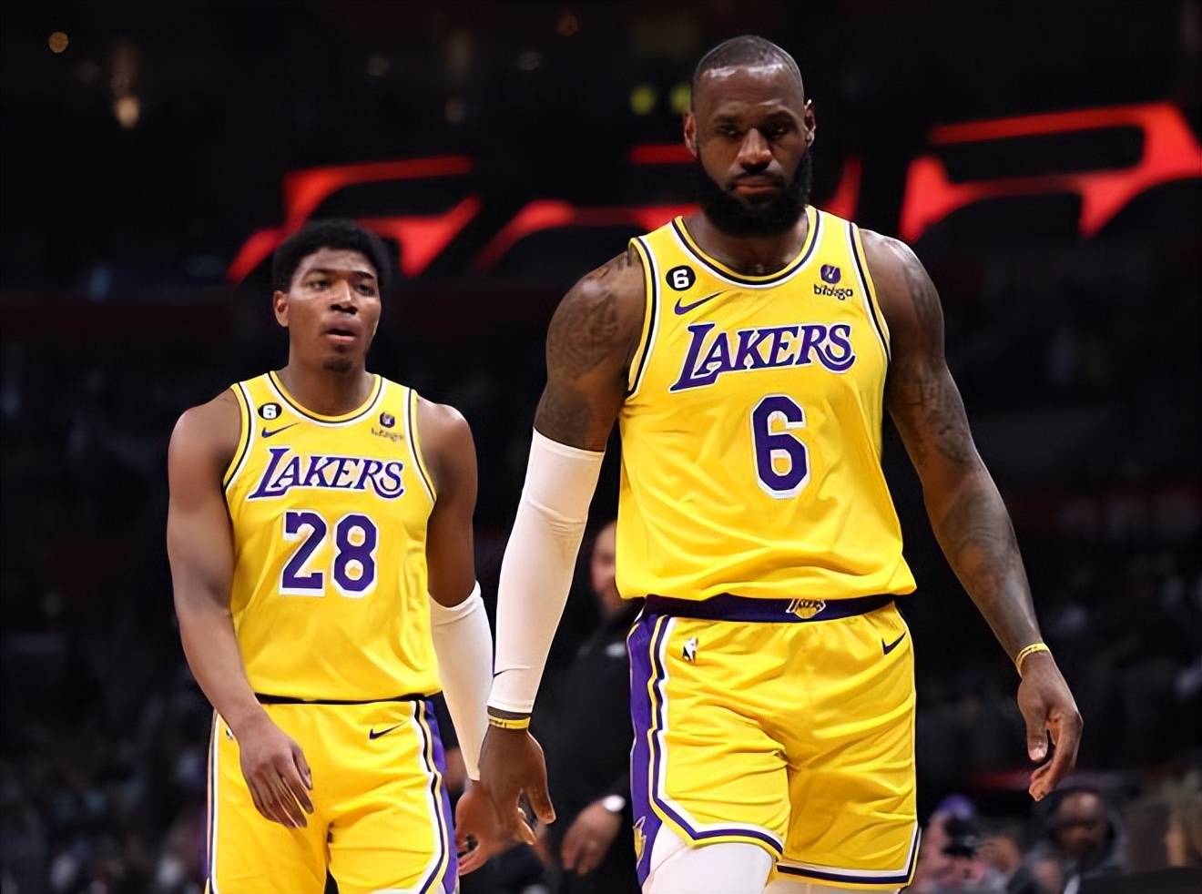 CIES列2021年来转会盈利榜：法鹰2.86亿欧居首，布莱顿第二（CIES公布2021年至今转会盈利榜：法鹰净赚2.86亿欧夺魁，布莱顿位列第二）