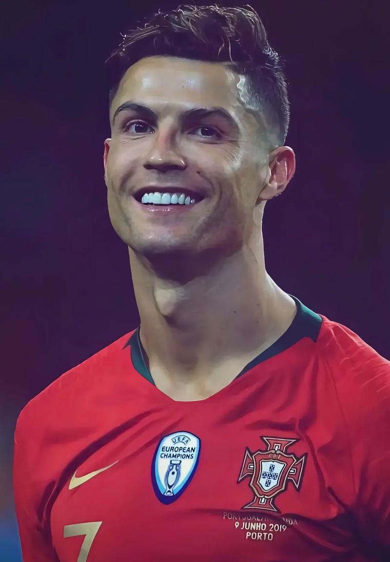 火箭哈登连续三场得分30+（哈登为火箭连砍三场30+得分）